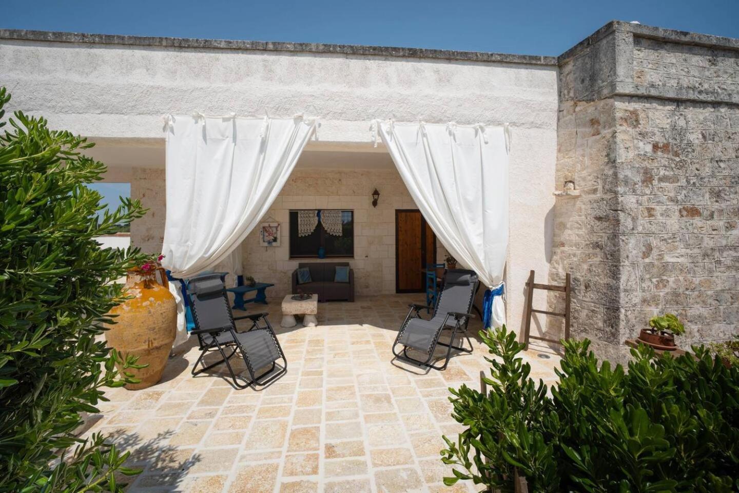 Valle D'Itria Trulli E Alcova Mikael Cisternino Eksteriør bilde