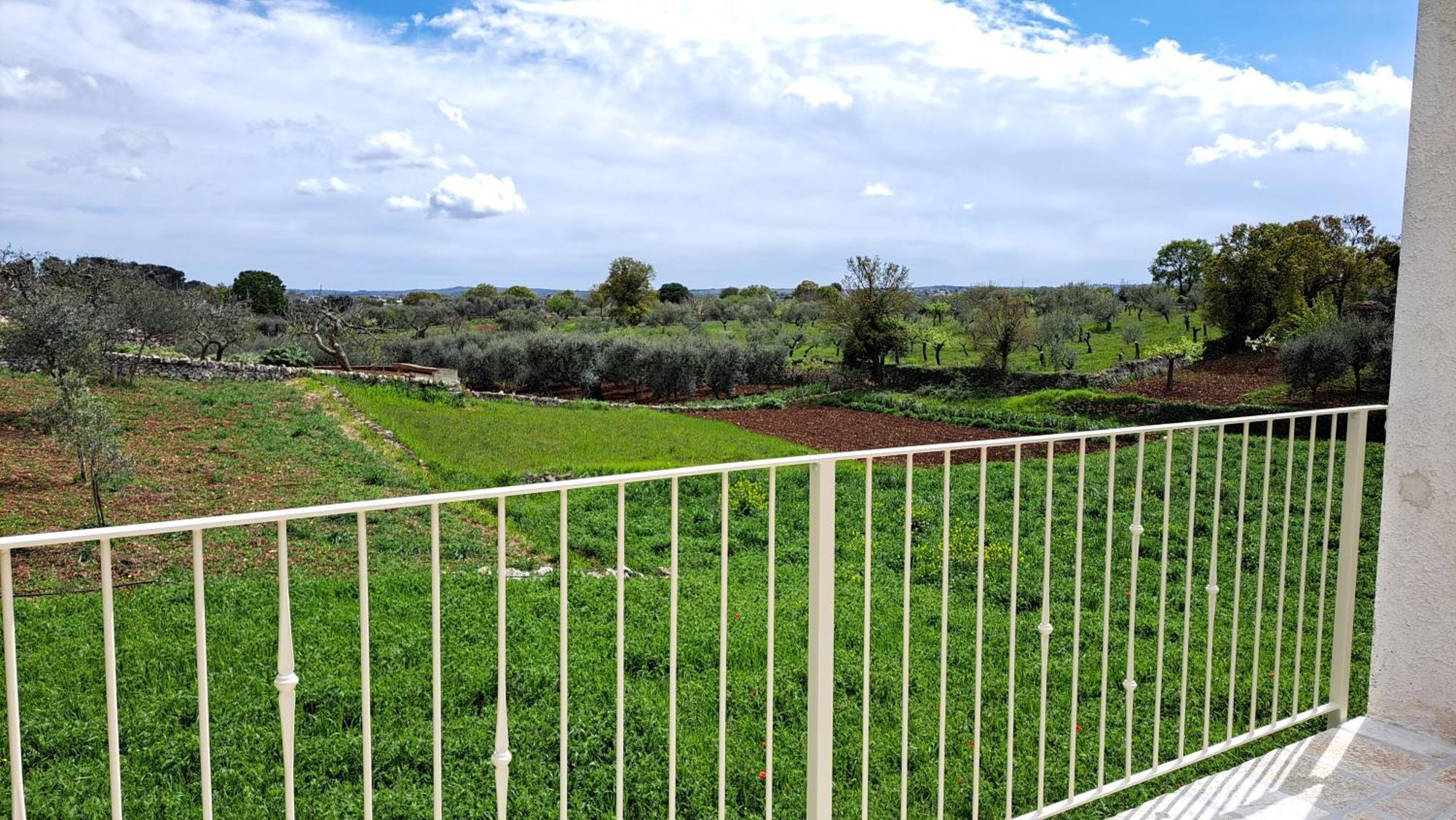 Valle D'Itria Trulli E Alcova Mikael Cisternino Eksteriør bilde
